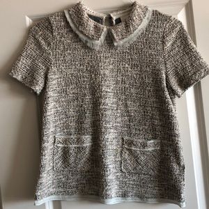 Short sleeve collared sweater top size Small